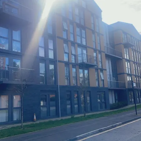 Exceptional 2 Bed *