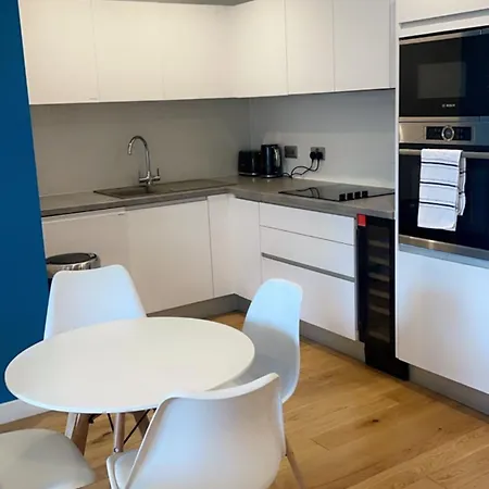 Exceptional 2 Bed * Birmingham
